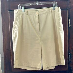 LL Bean Comfort Stretch Chino Bermudas